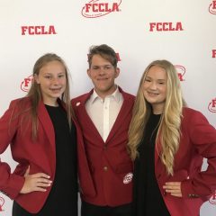 2 Como-Pickton FCCLA Members Earn Silver Medals, 1 Serves As Volunteer At National Meet