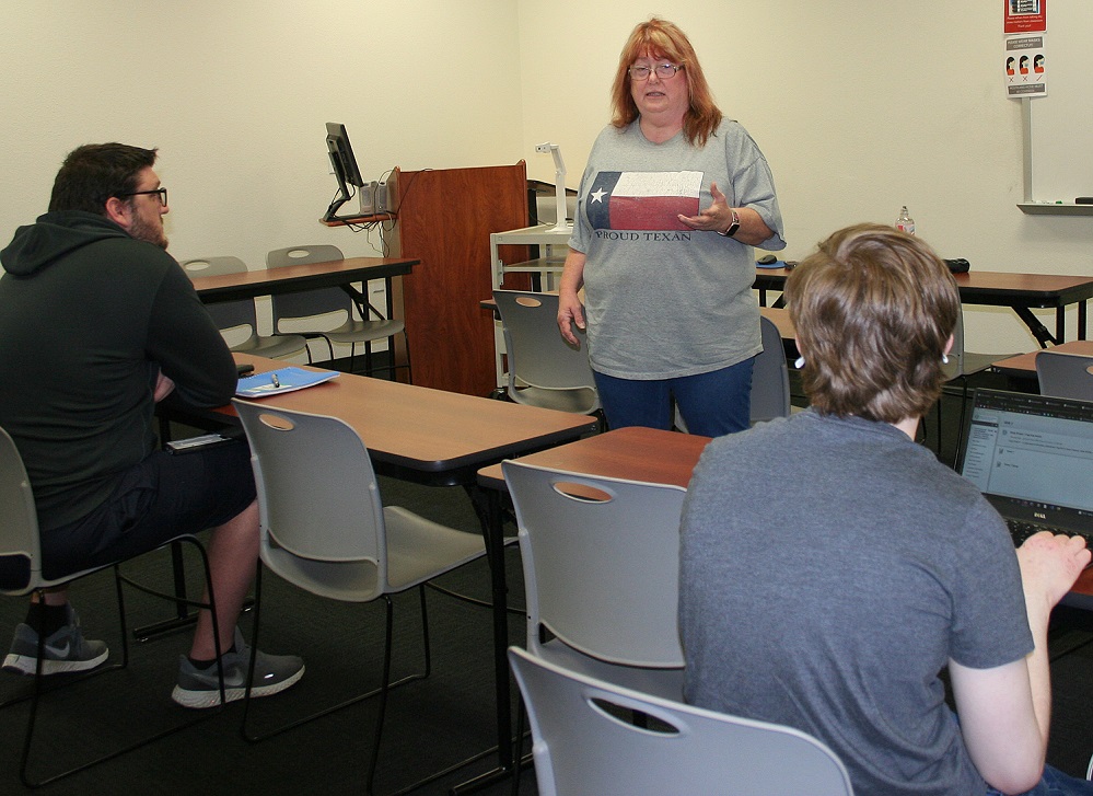 Paris Junior College Sulphur Springs Loftin Govt government class at the Sulphur Springs campus