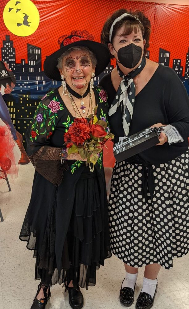 Winners of the Senior Citizen Center Halloween Party Costume Contest - Ksst  Radio