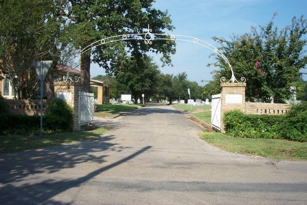 Sulphur Springs City Cemetery