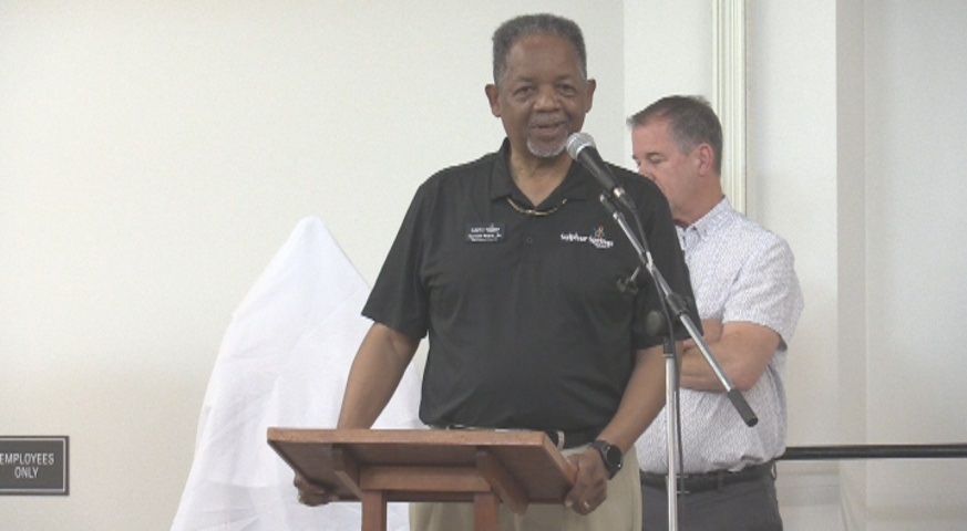 Pastor Harold Nash Sr Center Ribbon Cutting