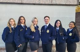 Como-Pickton FFA Makes Donation to the Veterans Memorial
