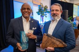 Texas A&M Forest Service and the Texas Forestry Association Received Blue Legacy Award
