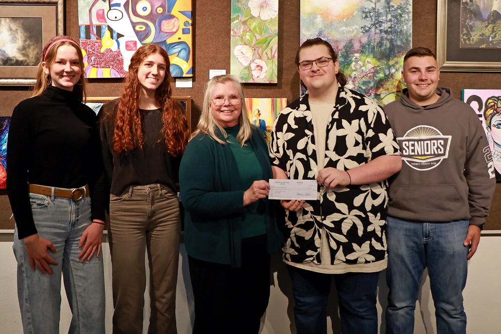 UW&JC Donation to AEL 11-13-24