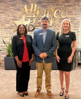 6th Annual Foundation Handbag Bingo Title Sponsor Announced