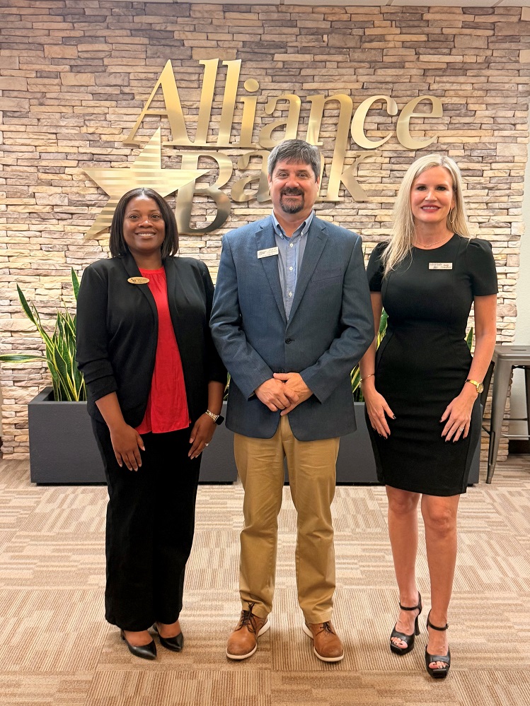 Alliance Bank family of businesses has been announced as the Title Sponsor for the Hopkins County Health Care Foundation’s Designer Handbag Bingo to be held on August 7. Representing the Title Sponsor are Alliance Bank Financial Services’ Branch Manager Chettamra Alexander, Alliance Bank’s Market President – Hopkins County Jason Thompson, and Galyean Insurance’s Producer Kelli Crawford.
