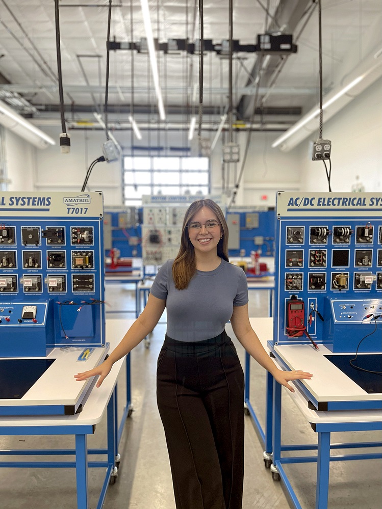 Former PJC mechatronics student Isabella Sanchez-Haynes comes full circle to teach in the new Mechatronics Lab at the PJC-Greenville Center. Isabella-Mechatronics-GC