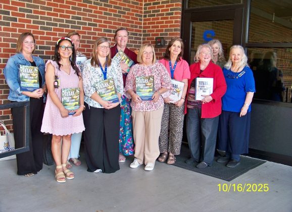 Daughters of the American Revolution Made a Special Presentation to Sulphur Springs Elementary School October 16th
