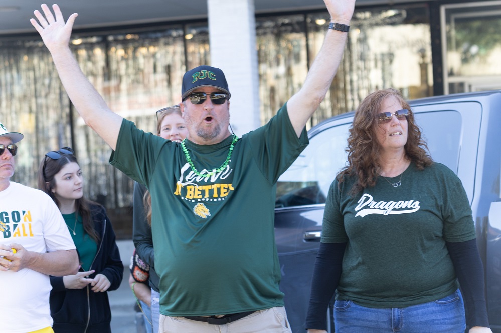 The parade was enjoyed by many in downtown Paris Paris Junior College November 2025
