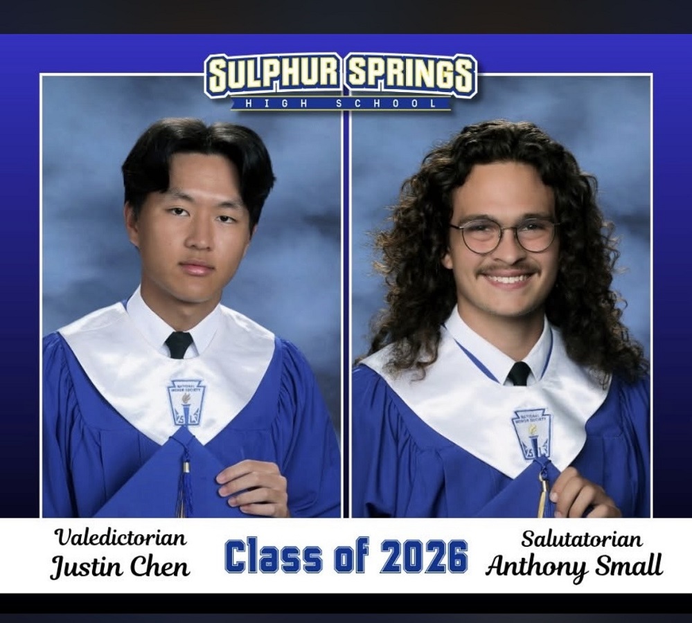 SSISD 2026 Valedictorian and Salutatorian Photo from SSISDs facebook page